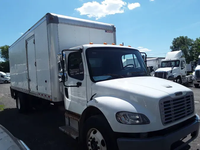 2017 FREIGHTLINER/MERCEDES M2 106