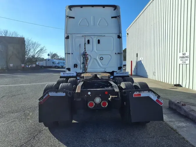 2019 FREIGHTLINER/MERCEDES CASCADIA 125