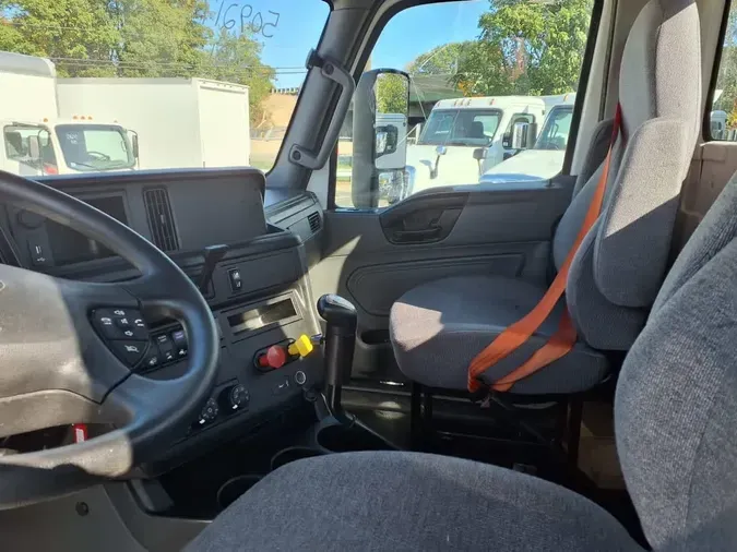 2021 NAVISTAR INTERNATIONAL LT625 DAYCAB S/A