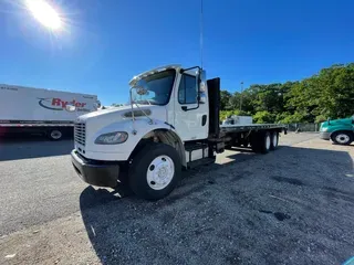 2013 Freightliner M2 106