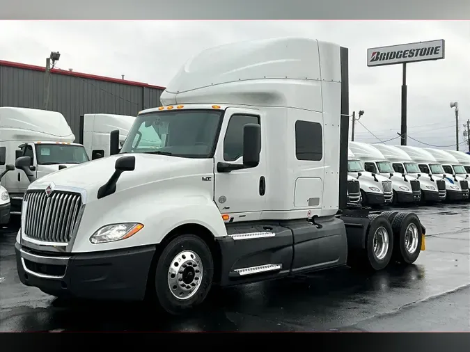 2022 INT LT625 6x4b067c52eec50961a7170a807ae276137