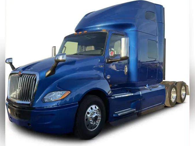 2022 International LT625b06bafb84755f7cffb5f5a6a78a482f4