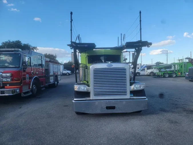2020 Peterbilt 389