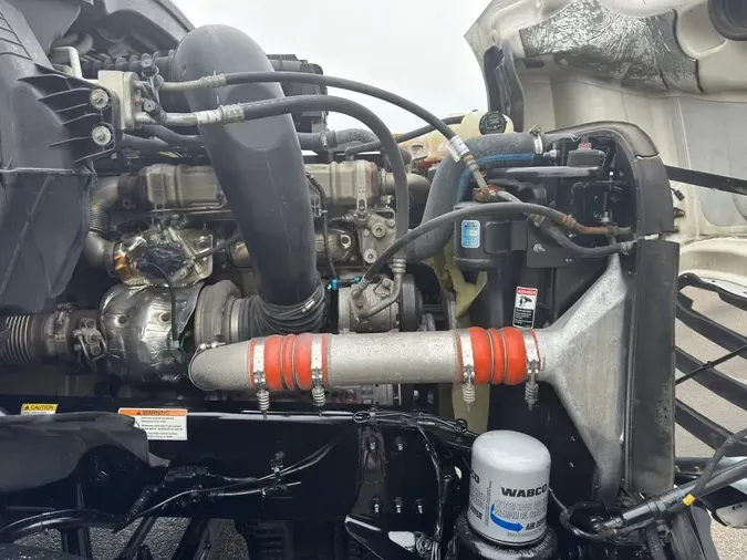 2022 FREIGHTLINER Cascadia 126b075a2cd466b02697c2f3626e195ad4a