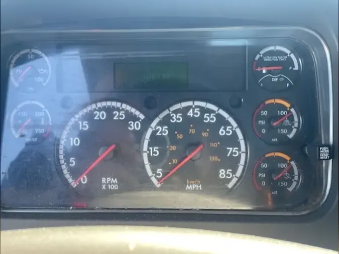 2020 FREIGHTLINER M2 112