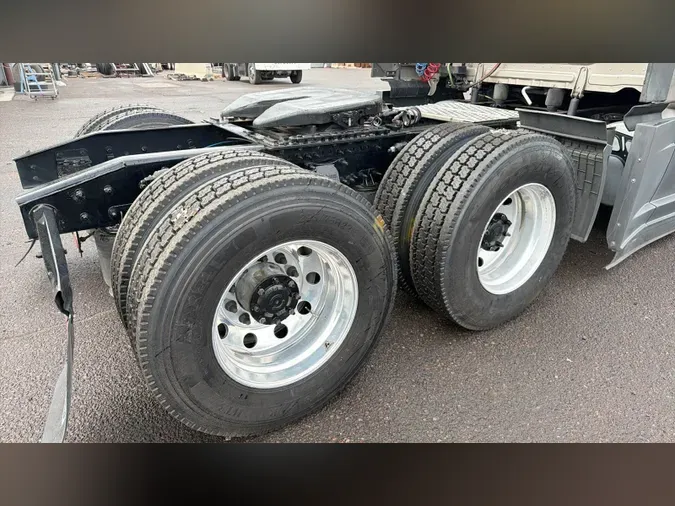 2025 Freightliner Cascadia 126b076b114915ca605b000e4a78065e41a