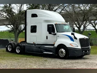 2021 INT LT625 6x4