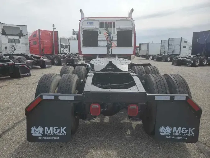 2017 WESTERN STAR 4900SA