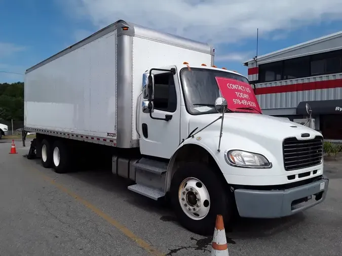 2018 FREIGHTLINER M2 106