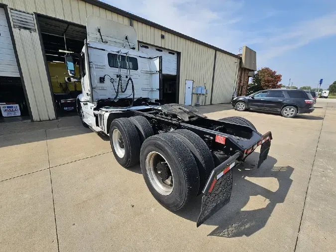 2020 VOLVO VNR64T300b07d565e98e14aca3cd6d839669bac7a