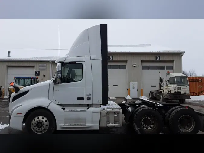 2019 Volvo VNL300b08159899c89299c5036815813ac77e1