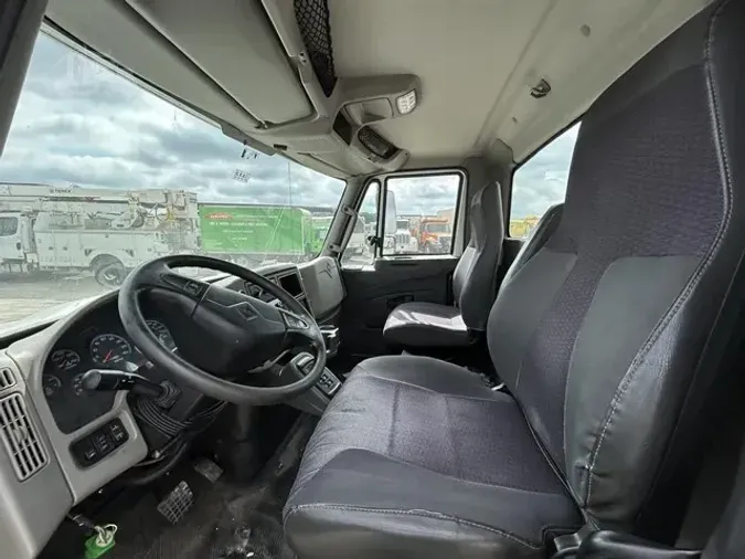 2017 INTERNATIONAL DURASTAR 4400