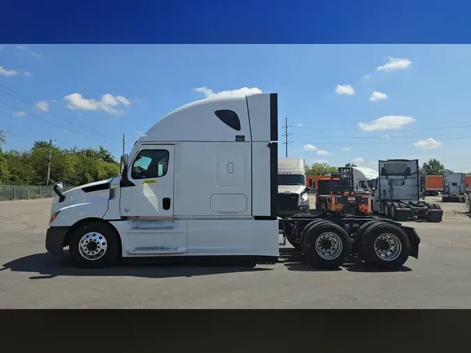 2020 Freightliner Cascadia