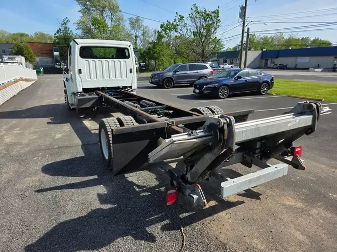 2021 FREIGHTLINER/MERCEDES M2 106b089bf2da7eaf9f2186cef4434d32fb7