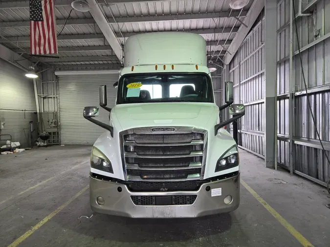 2019 FREIGHTLINER/MERCEDES NEW CASCADIA 126