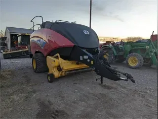 2015 NEW HOLLAND BIG BALER 340