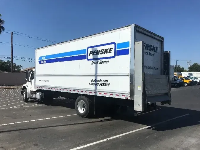 2018 Freightliner M2