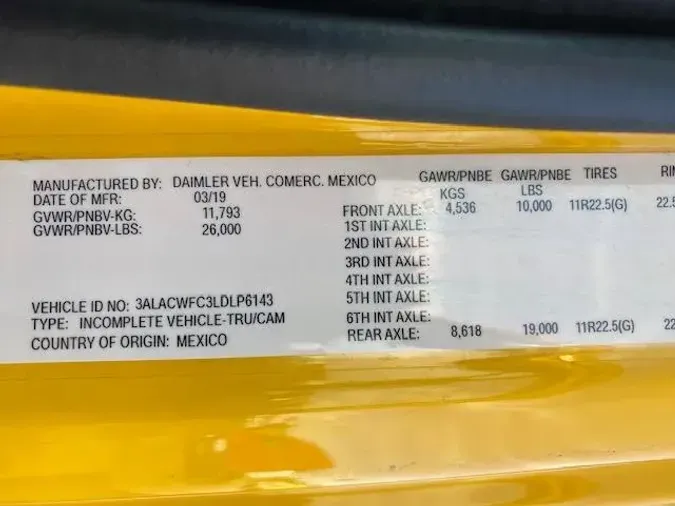 2020 Freightliner Business Class M2 106