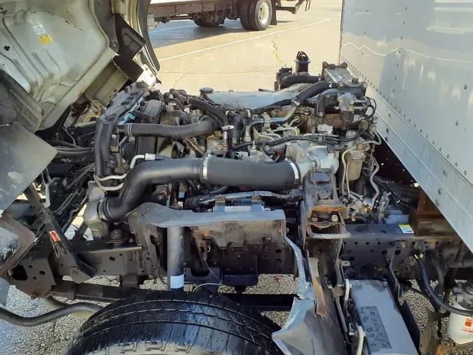 2019 ISUZU NPR HD
