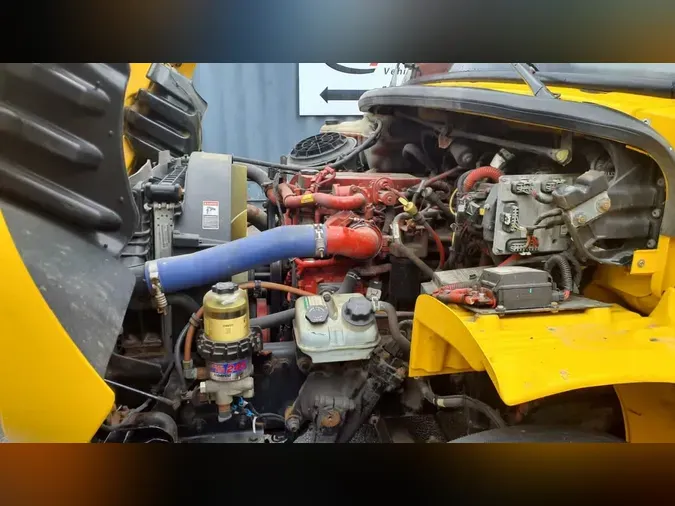 2021 FREIGHTLINER/MERCEDES M2 106