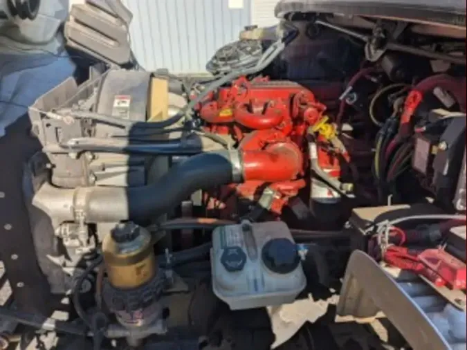 2018 FREIGHTLINER/MERCEDES M2 106