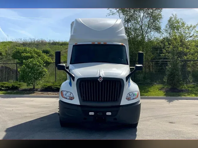 2021 INT LT625 6x4