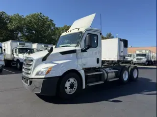 2018 FREIGHTLINER/MERCEDES NEW CASCADIA PX12664