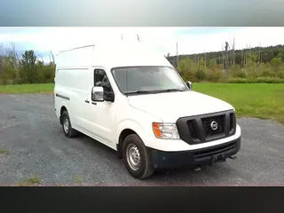 2015 NISSAN MOTOR CO. LTD NV3500S