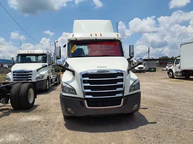 2021 FREIGHTLINER CASCADIA PX12642ST
