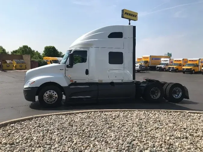 2019 International LT625