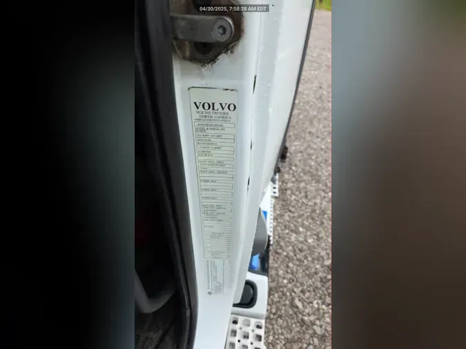 2018 Volvo VNL300