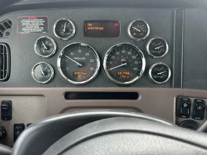 2015 Peterbilt 389