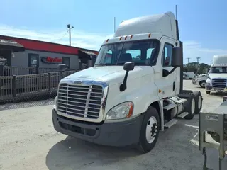2019 FREIGHTLINER/MERCEDES CASCADIA 125