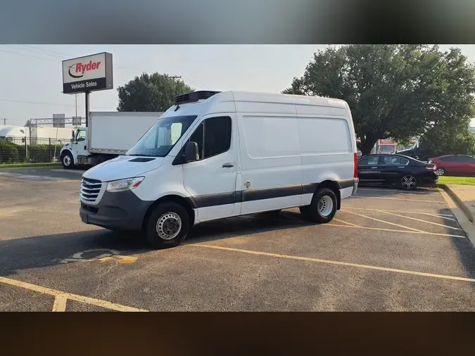 2019 MERCEDES-BENZ SPRINTER 3500b0ad6a3dfeae118a8bb2ace854d4eda2