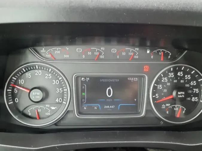 2020 NAVISTAR INTERNATIONAL MV607 (4X2)