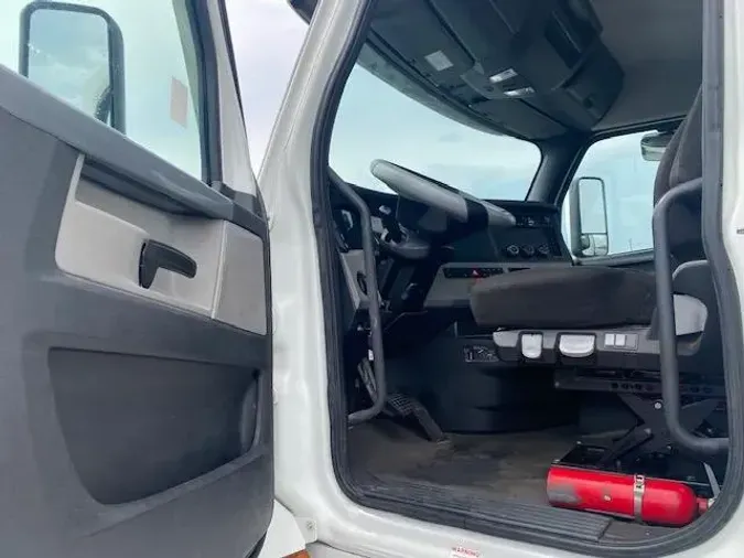 2021 Freightliner Cascadia