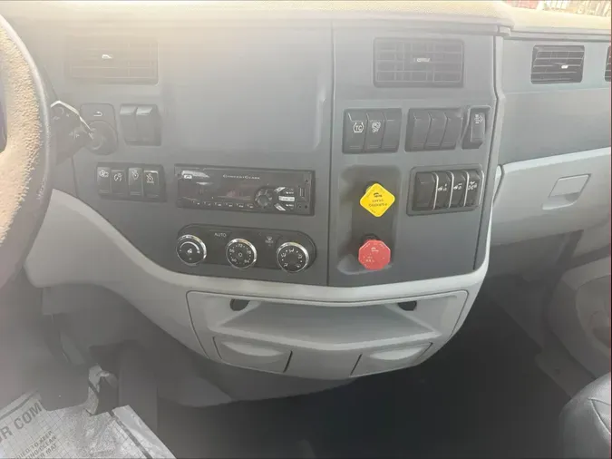 2021 Peterbilt 579b0b15001beae65a7b399427590f5ea1a