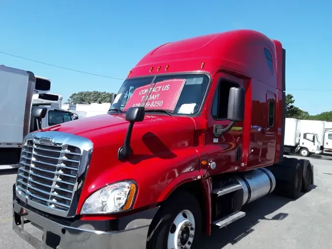 2020 FREIGHTLINER CASCADIA 125