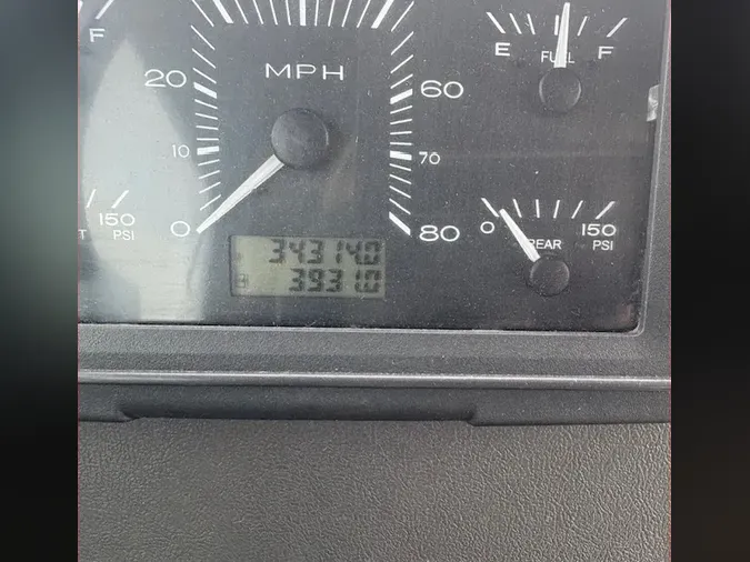 2017 KALMAR OTTAWA T2 4X2 DOT/EPAb0b79e9a65da7d715527b792c2e68ef3