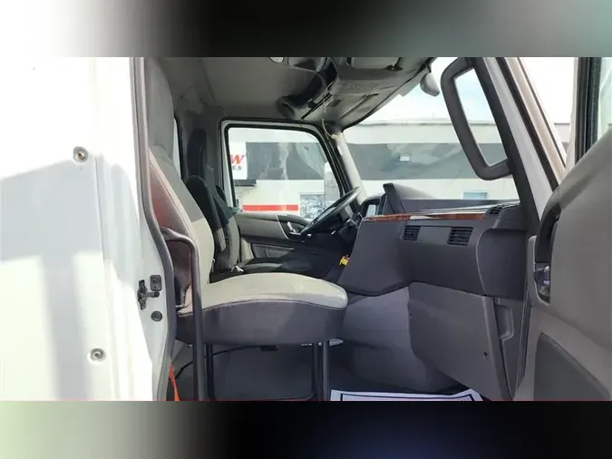 2020 INTERNATIONAL RH613