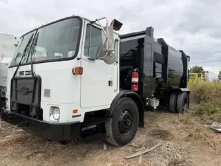2012 AUTOCAR XPEDITOR