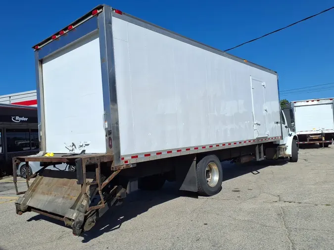 2017 FREIGHTLINER/MERCEDES M2 106