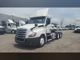 2020 FREIGHTLINER NEW CASCADIA PX12664