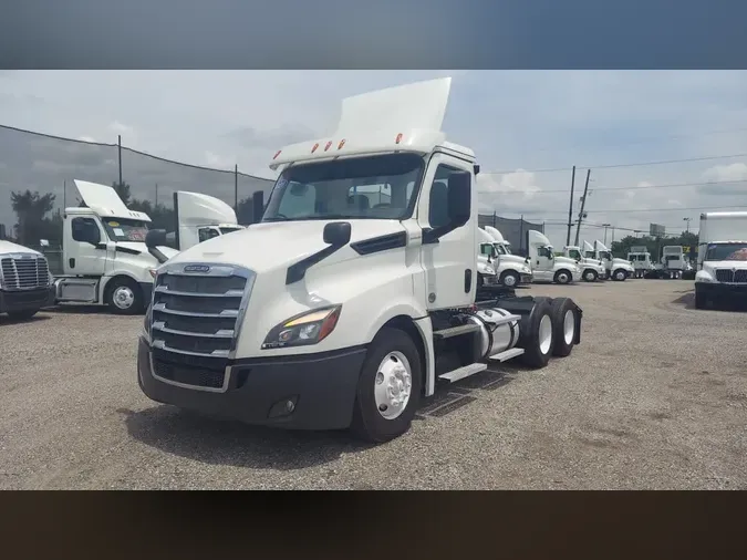 2020 FREIGHTLINER NEW CASCADIA PX12664b0bc85df124c44ec14d2bb73e5ca1d89