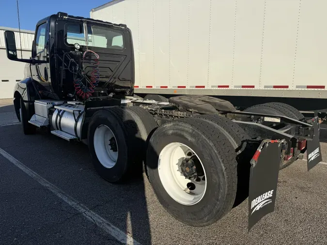 2020 International LT625