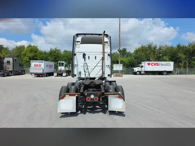 2020 Freightliner Cascadia 126b0c0605fdeea4573dd3282474939aff9