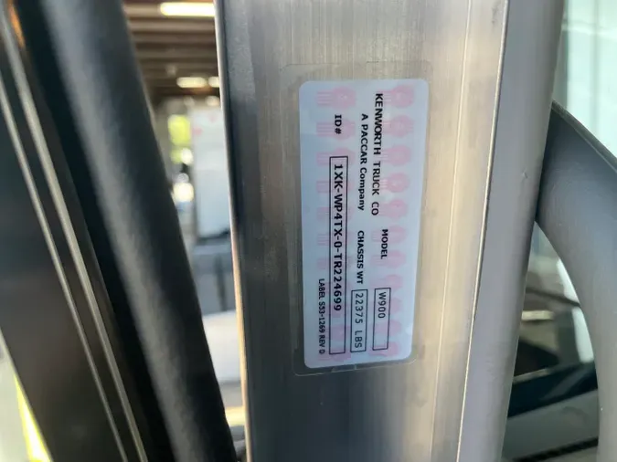 2026 Kenworth W900Lb0c32fb739bca401ce80c20b3ef80ddb