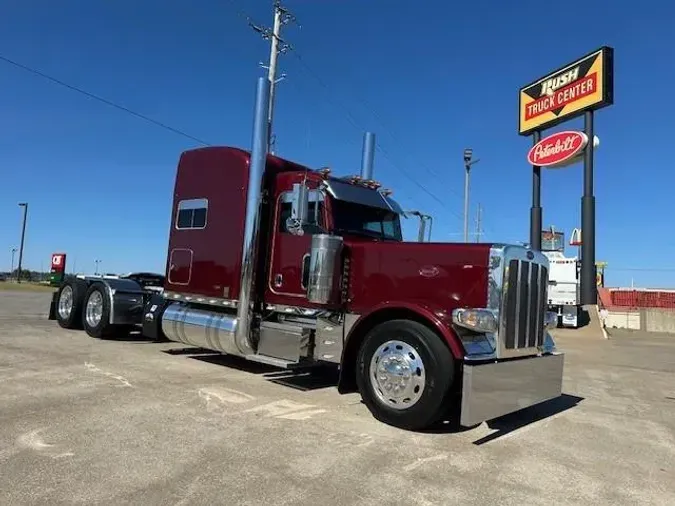 2022 Peterbilt 389
