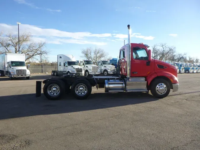 2017 Peterbilt 579