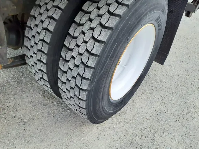 2019 NAVISTAR INTERNATIONAL 4300